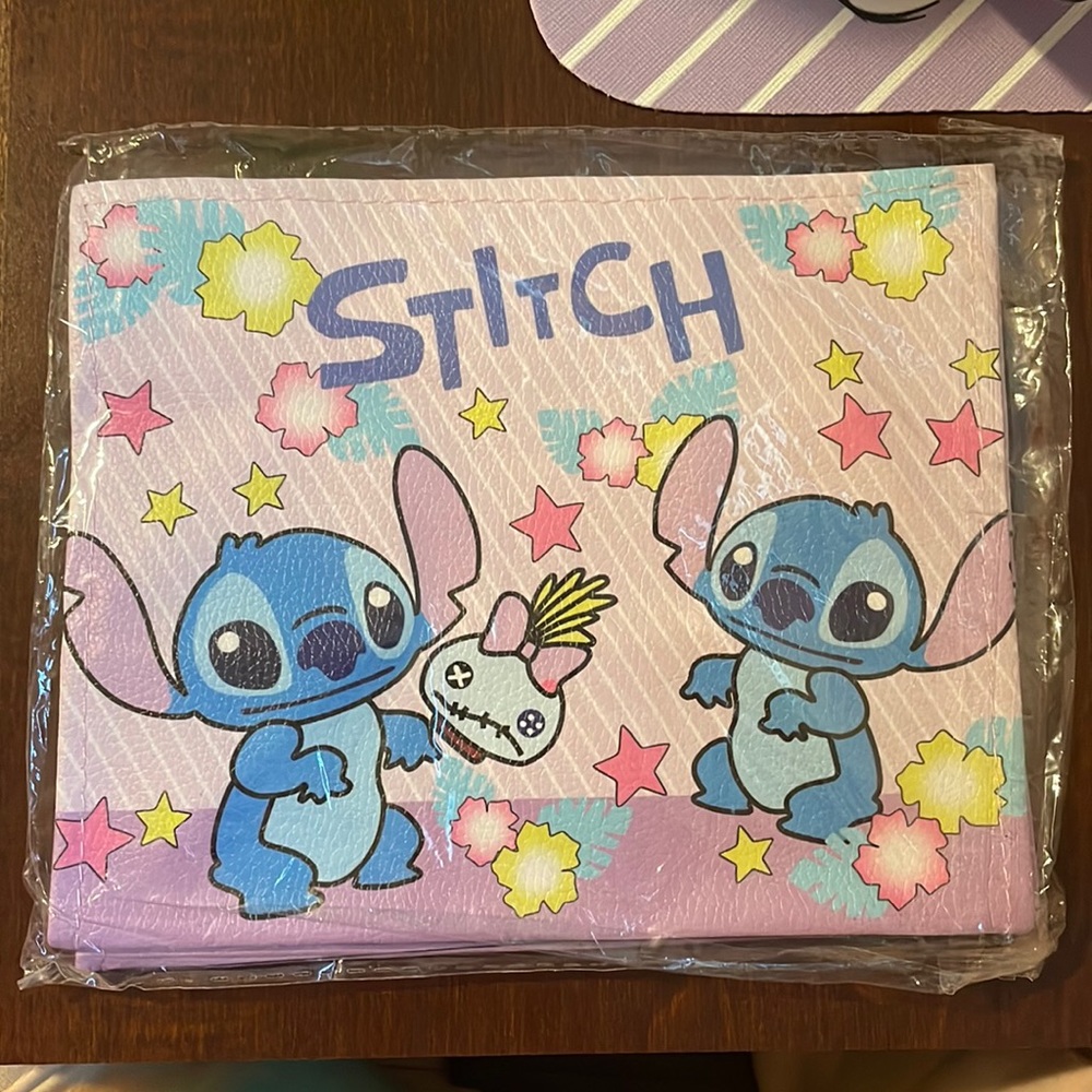 Stitch Tissue Box Cover